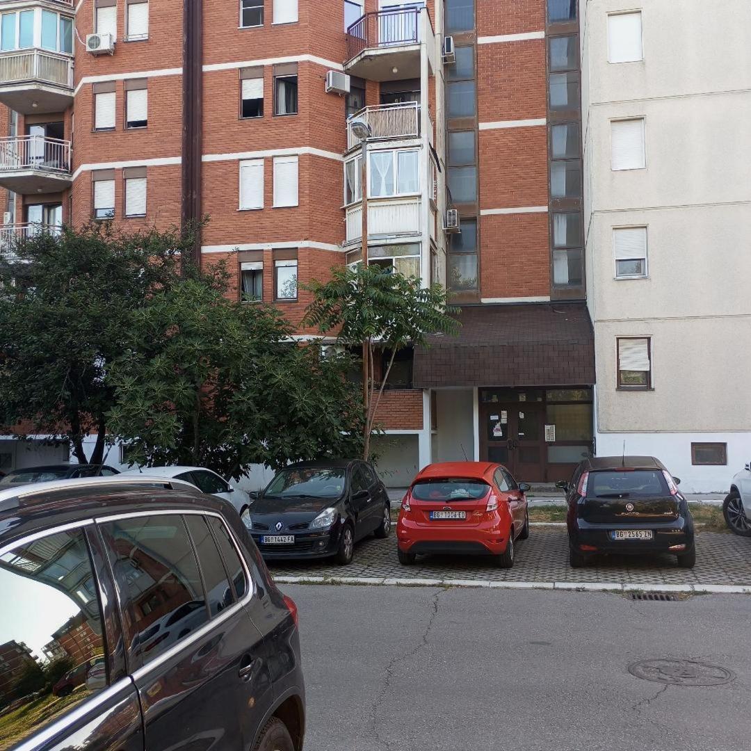 Apartment Mrc Bezanija Luaran gambar